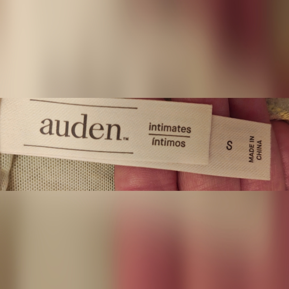 Vintage Auden Sheer Floral Mesh Lace Thong Bodysuit w Criss Cross Straps. - Picture 7 of 12